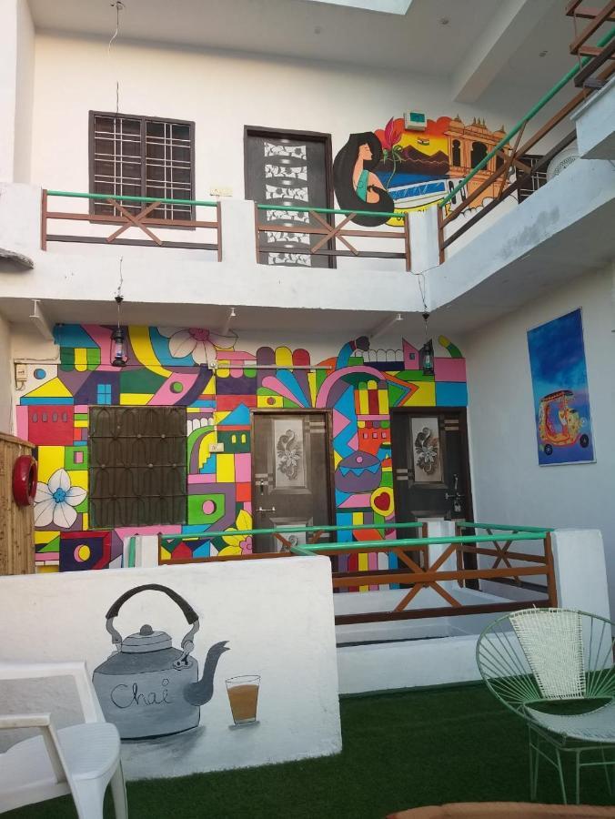 City And Palace View Guest House أُودايبور المظهر الخارجي الصورة