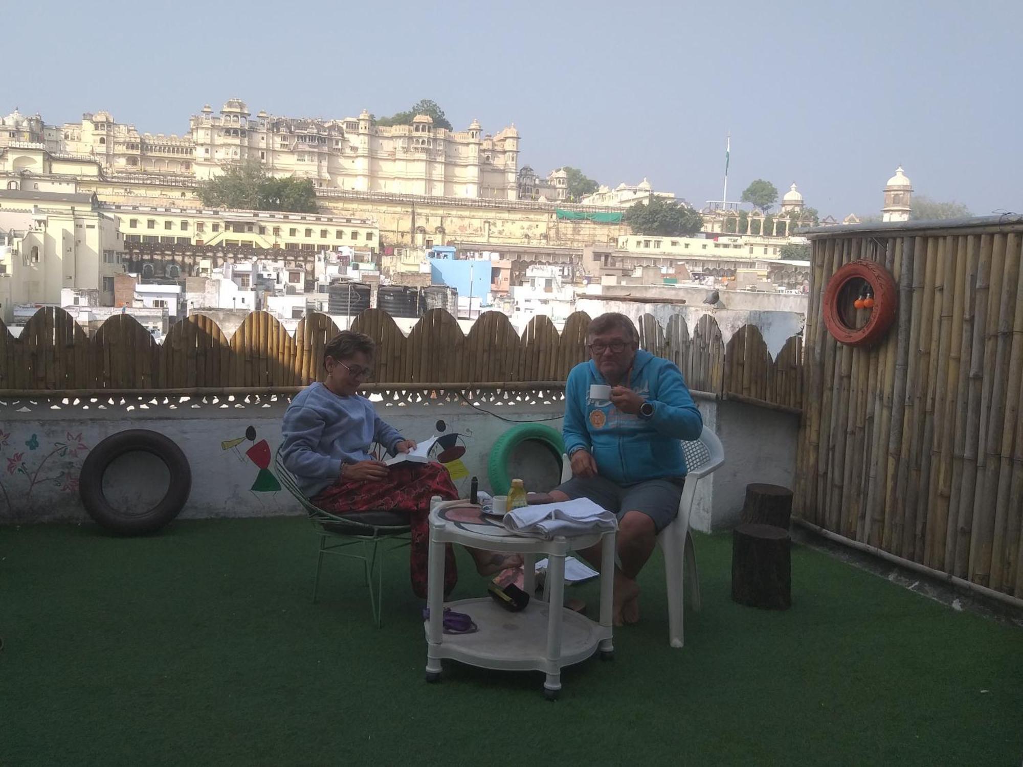 City And Palace View Guest House أُودايبور المظهر الخارجي الصورة
